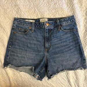 Universal Thread Vintage Midi Denim Jean Shorts